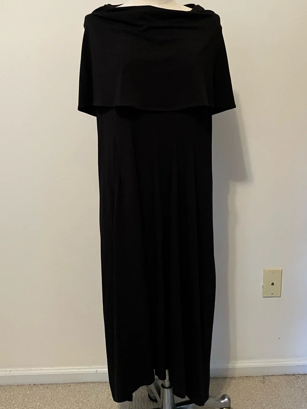 Chalet et Ceci Women’s Black Portrait Collar Dress L Jersey Lagenlook Minimalist